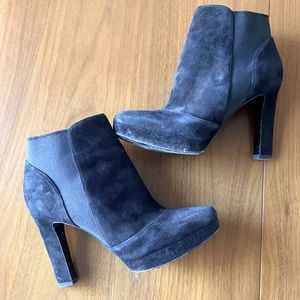 Via Spiga Suede (leather) heeled booties (Size 6M)